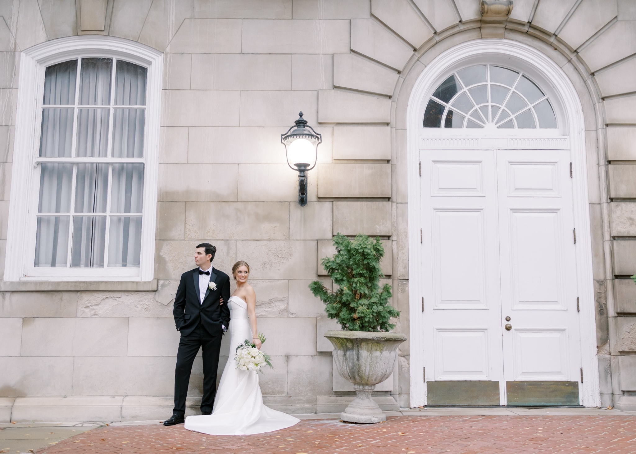bride and groom at the Pendennis Club
